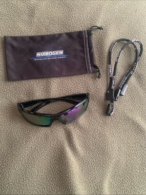 NWOT Nitrogen Polarized black sunglasses with strap.